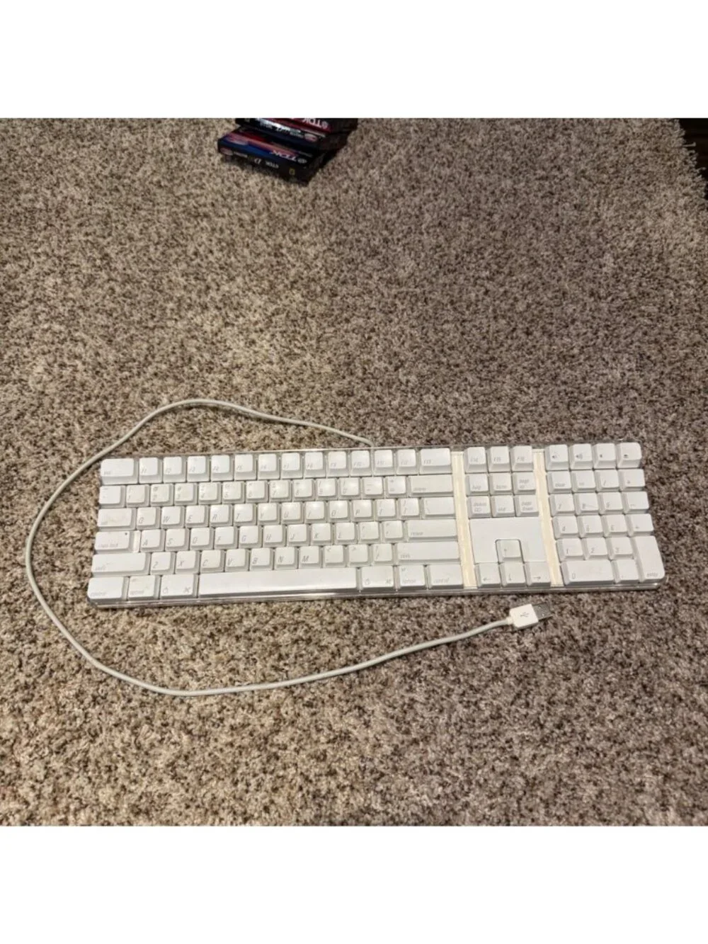 Apple Keyboard A1048 Wired USB White Full Size Numpad Vintage Mac G4 G5 iMac